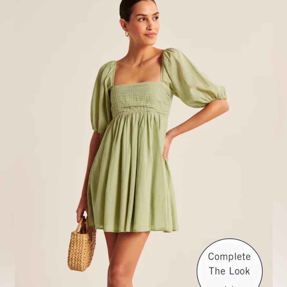NWT Abercrombie & Fitch puff sleeve poplin dress in light green size Large Tall